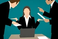 Avocati specializati in litigii comerciale