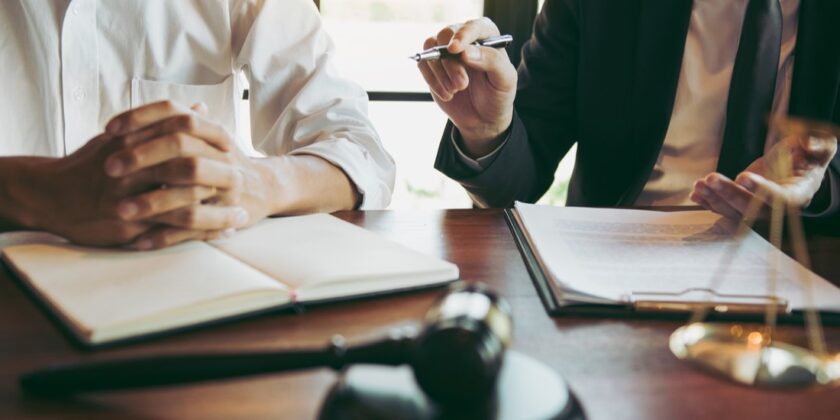 Avocat pentru darea in plata