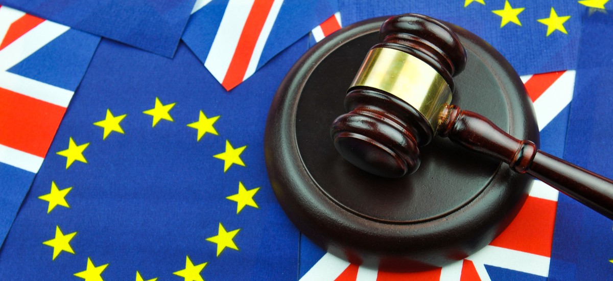 Avocat de drept international